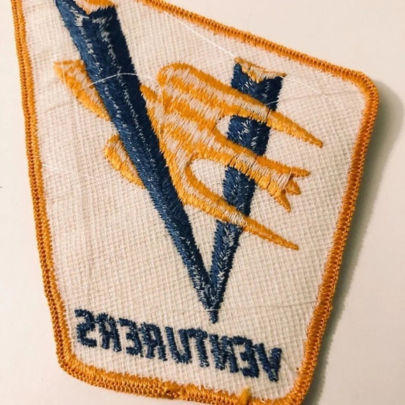 Vintage Lot of 2 Boy Scouts Canada Borachie Toronto Region Venturers  Patches - Picture 6 of 11